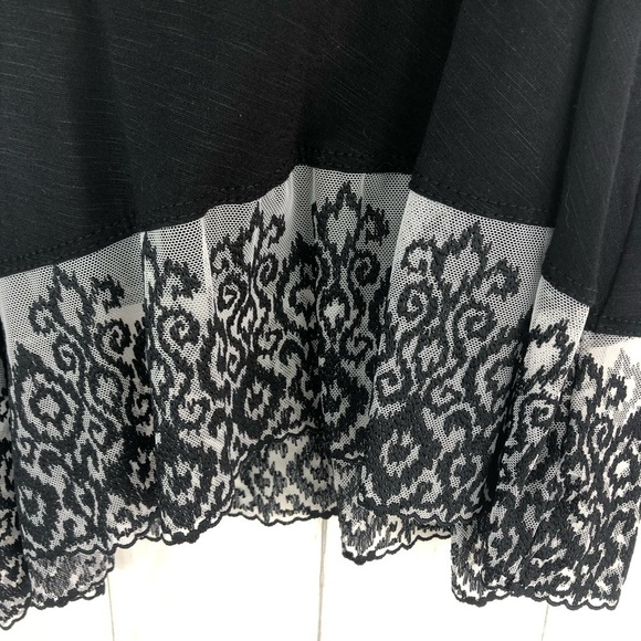 Emma and Sam tank - Picture 3 of 5